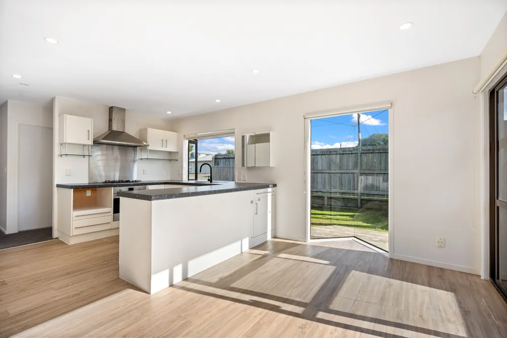 Photos of 69 Mackesy Road