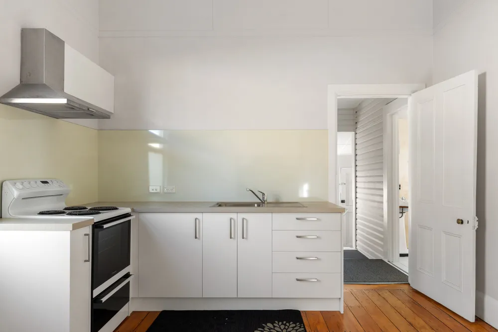 Photos of 204 Kahutia Street