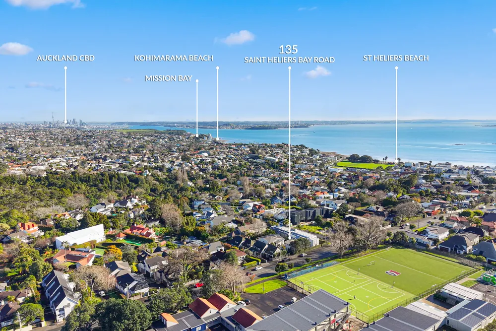 Photos of 135 St Heliers Bay Road