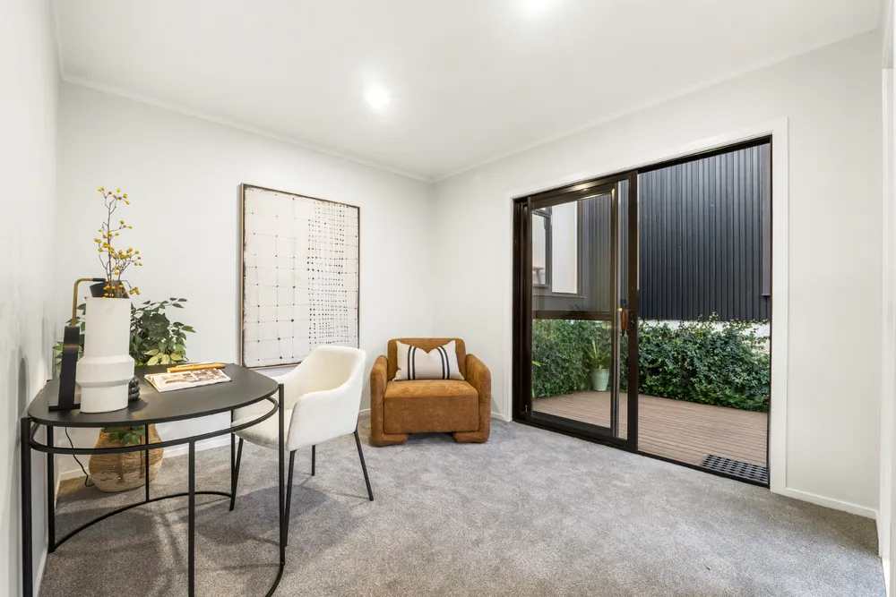 Photos of 105 Chelsea View Drive