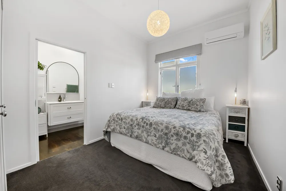 Photos of 1/20 Richmond Avenue