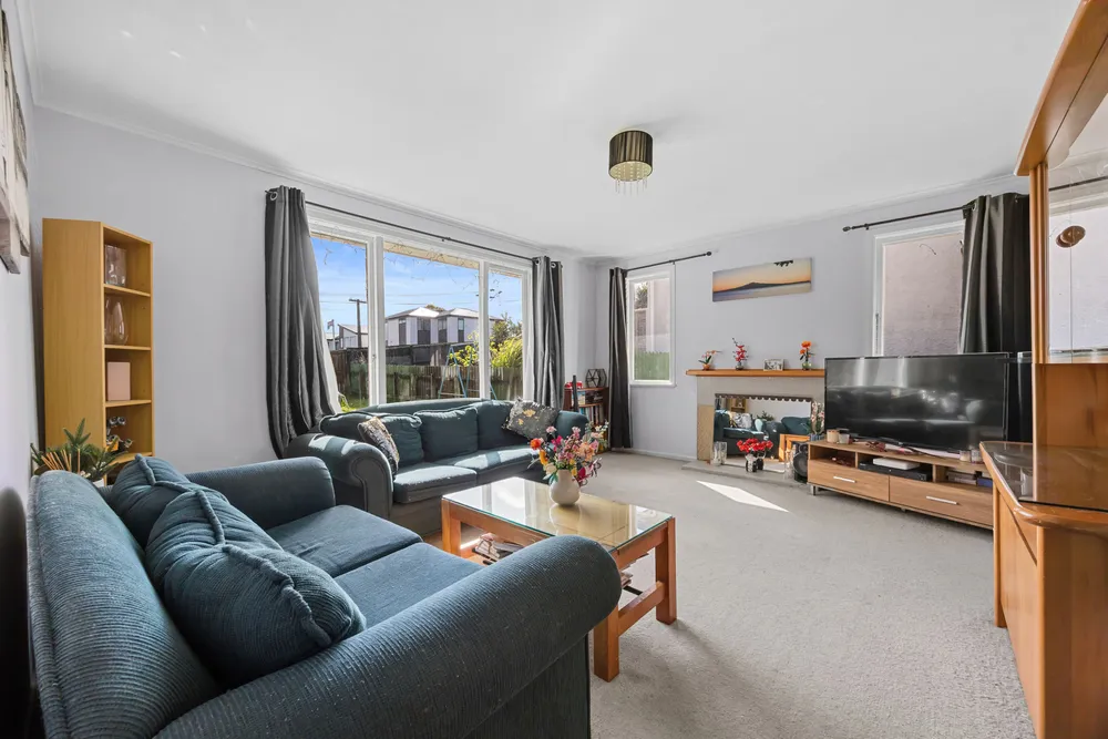 Photos of 108 Ruawai Road