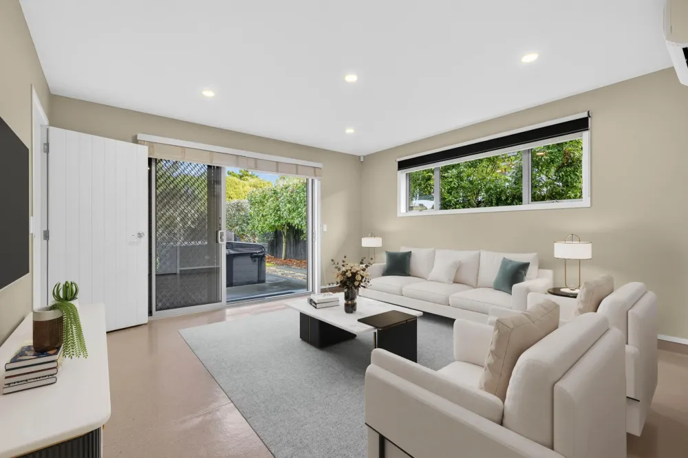 Photos of 72 Jellicoe Drive