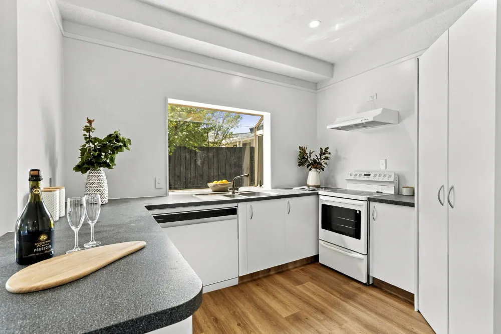 Photos of 49A William Street
