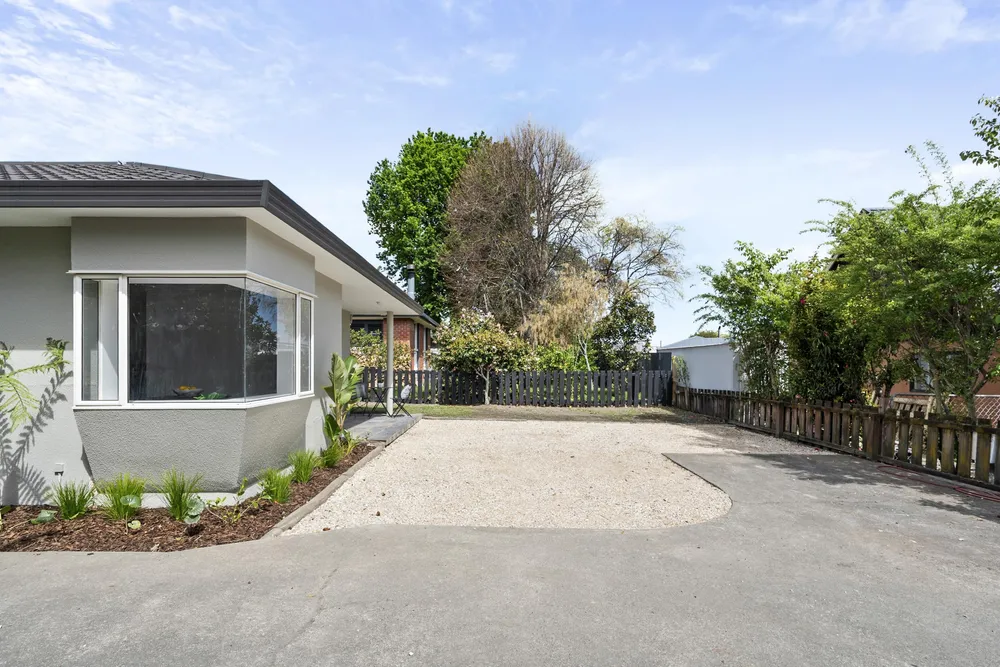 Photos of 49A William Street