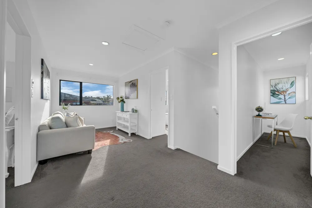 Photos of 2/12 Solana Court