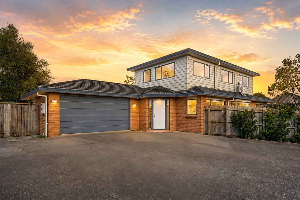 Photos of 2/12 Solana Court