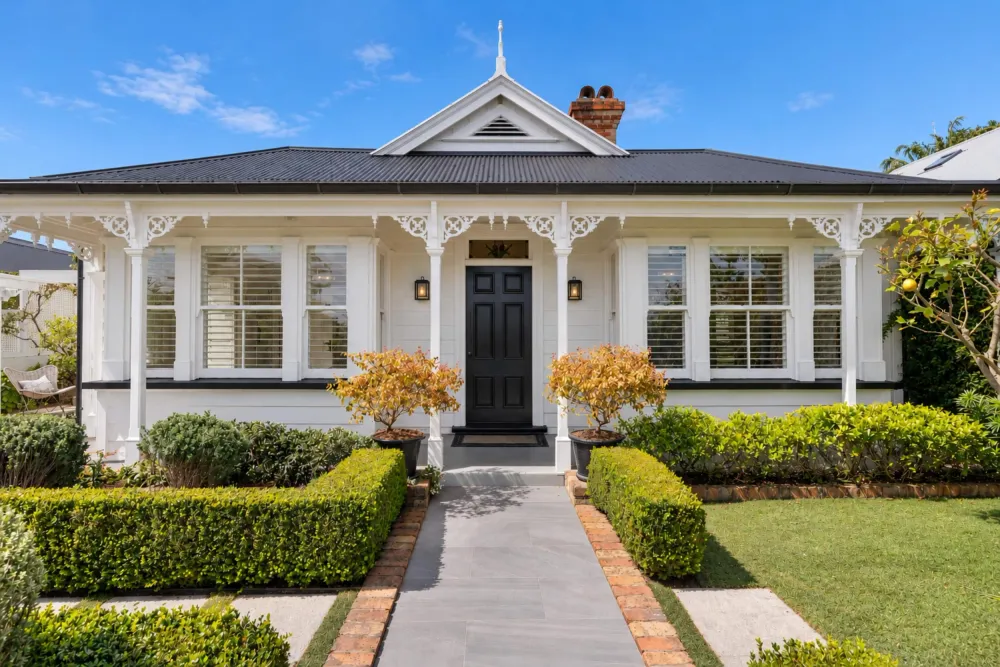 Photos of 35 Wallace Street