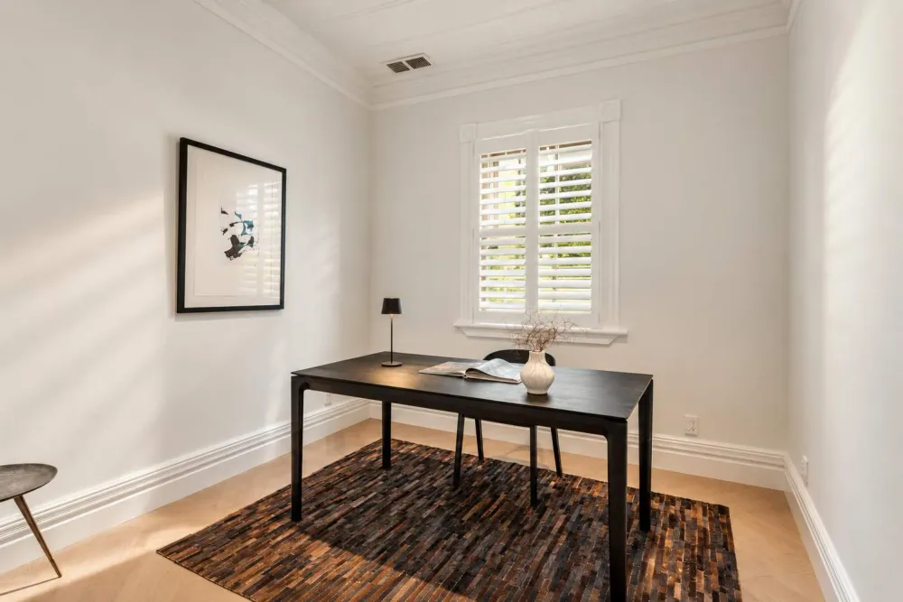 Photos of 35 Wallace Street