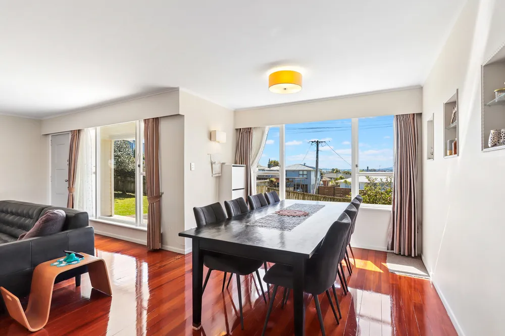 Photos of 1 Crystal Avenue