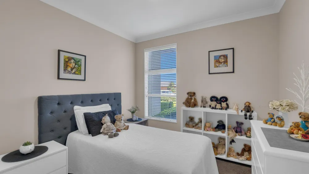 Photos of 29 Hemingway Place