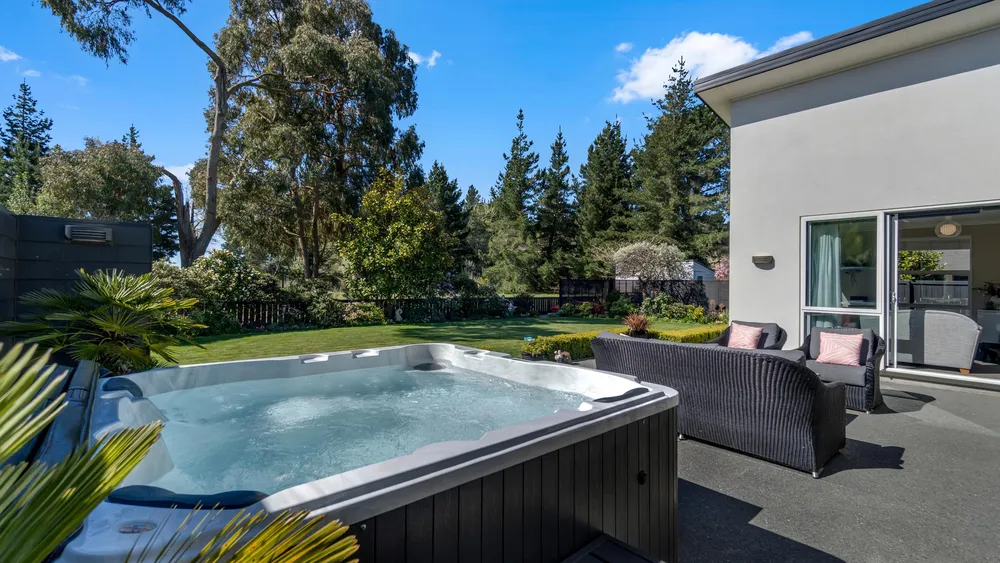 Photos of 29 Hemingway Place