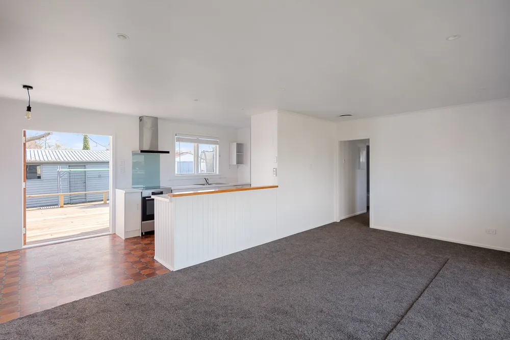 Photos of 6 Devery Street