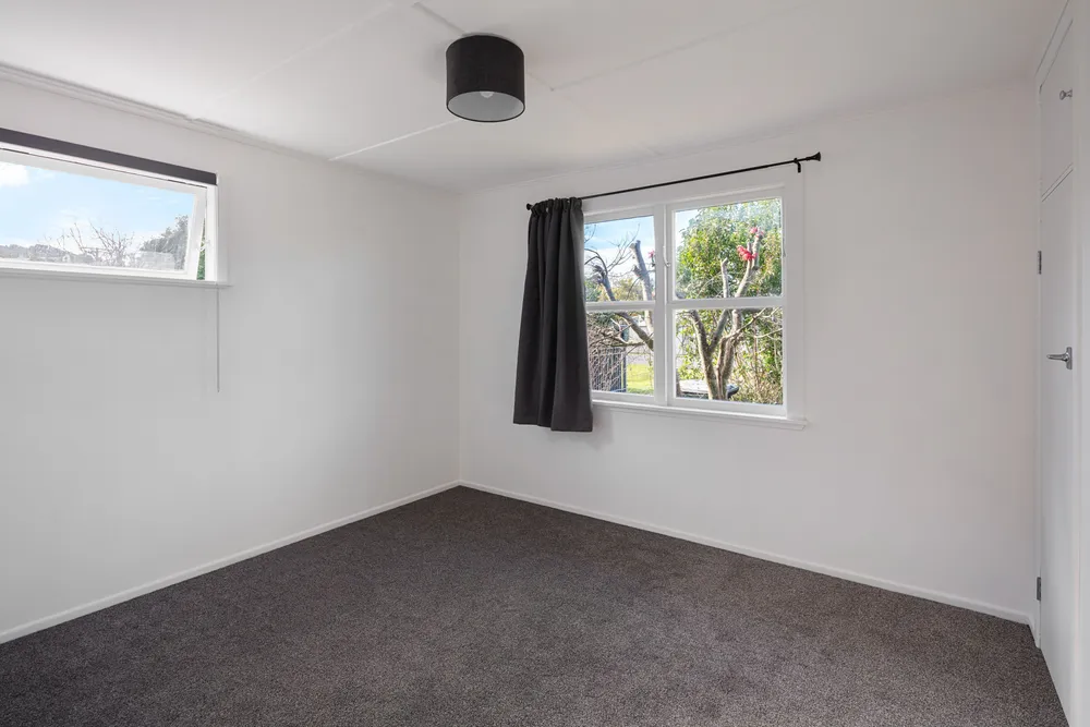 Photos of 6 Devery Street