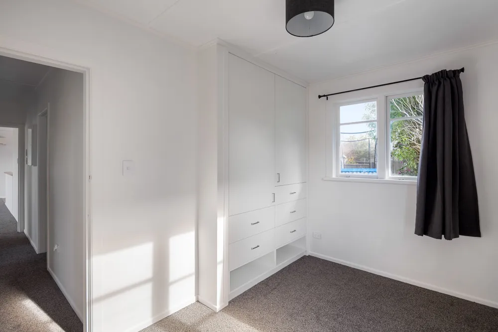 Photos of 6 Devery Street