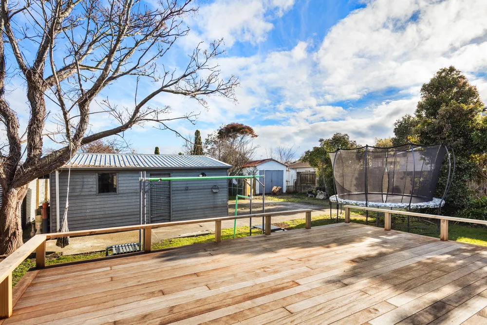 Photos of 6 Devery Street