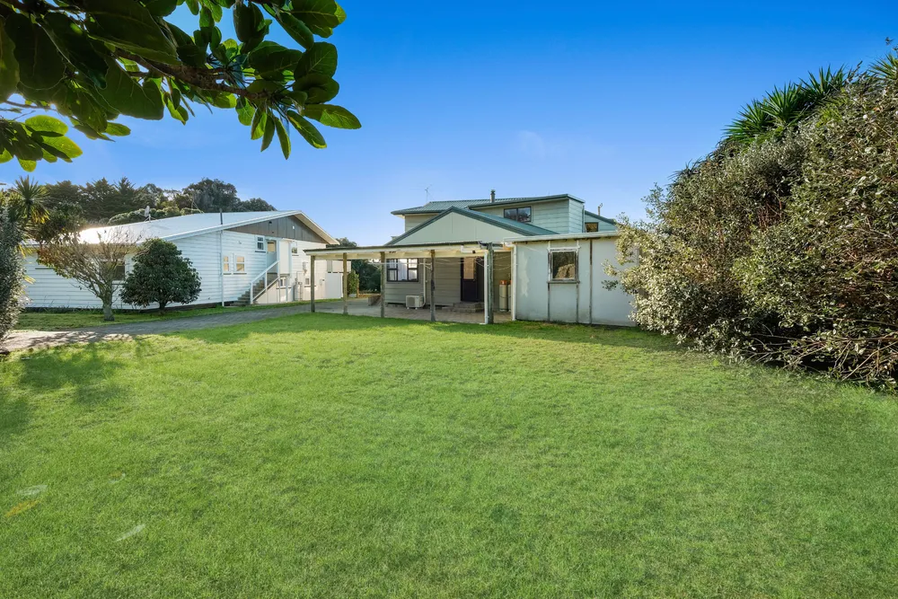 Photos of 20 Lysnar Street