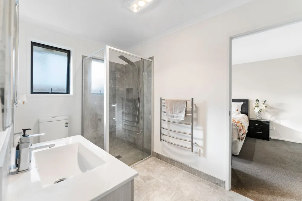 Photos of 9 Dalray Avenue