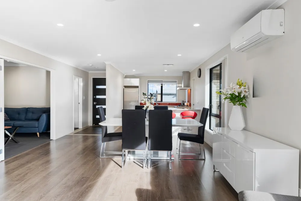 Photos of 9 Dalray Avenue