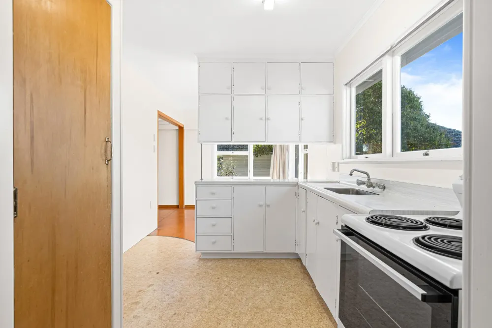 Photos of 4257 Great North Road