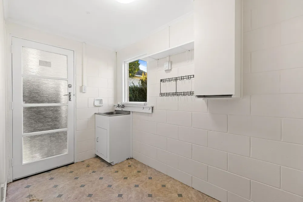 Photos of 4257 Great North Road
