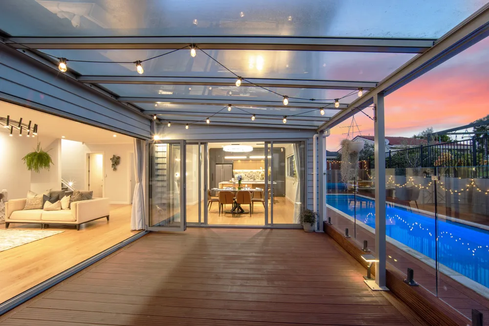 Photos of 6 Winhall Rise