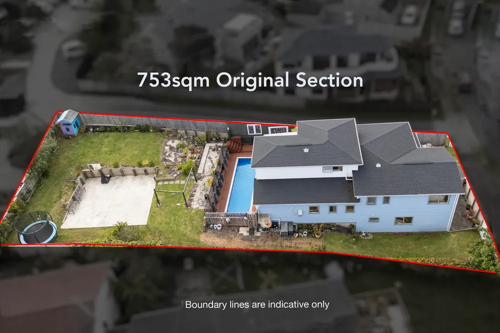 Photos of 6 Winhall Rise