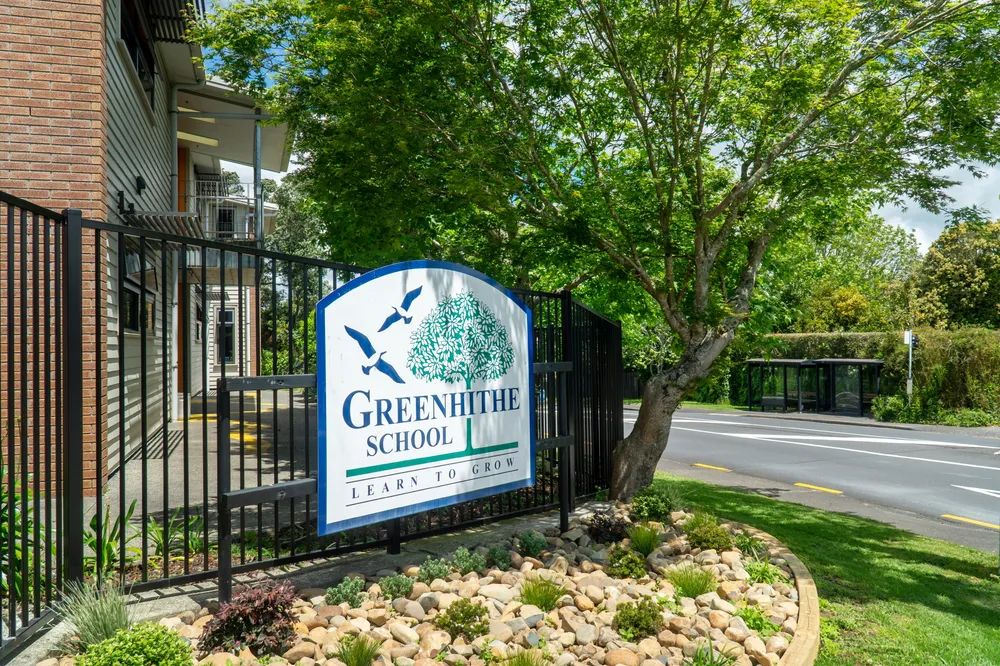Photos of 59 Greenhithe Road