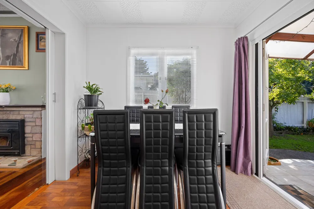 Photos of 30 Meadow Street