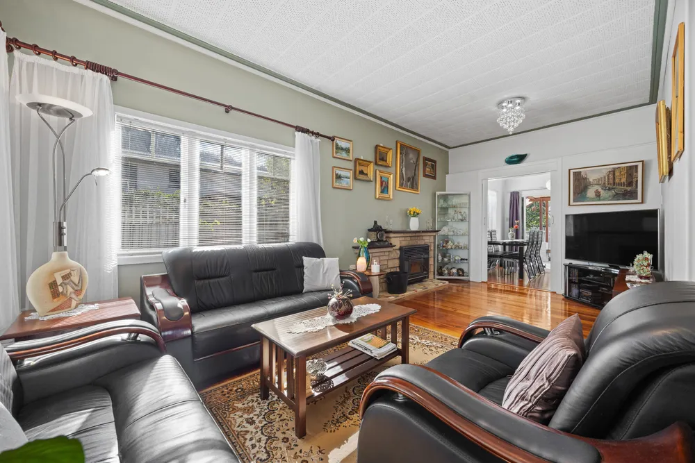 Photos of 30 Meadow Street