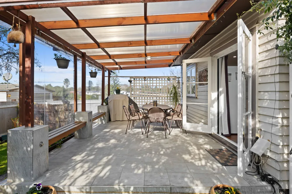 Photos of 30 Meadow Street