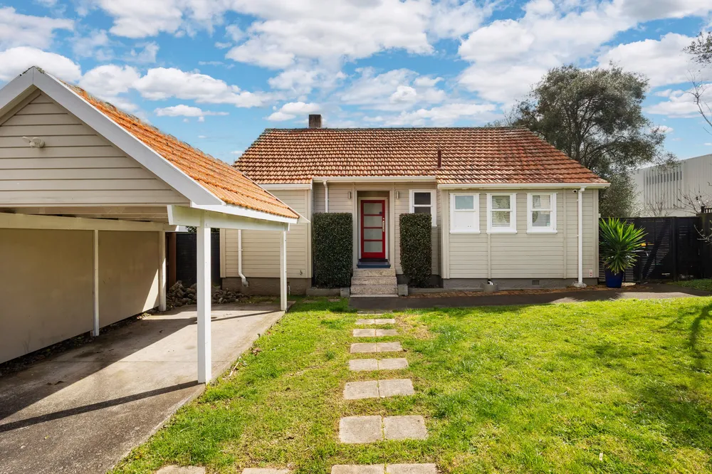Photos of 9 Range View Road