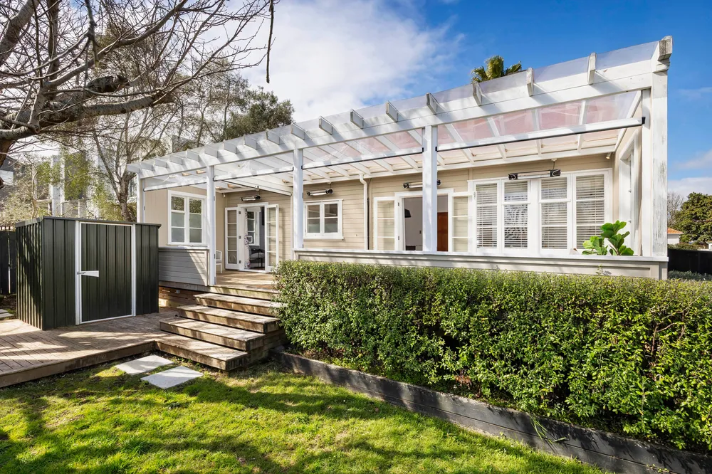 Photos of 9 Range View Road