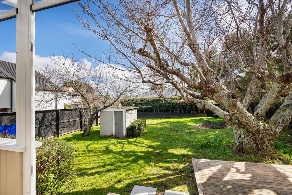 Photos of 9 Range View Road