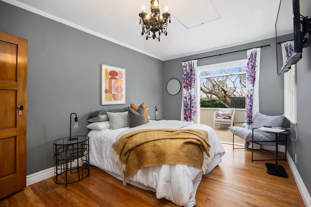 Photos of 9 Range View Road