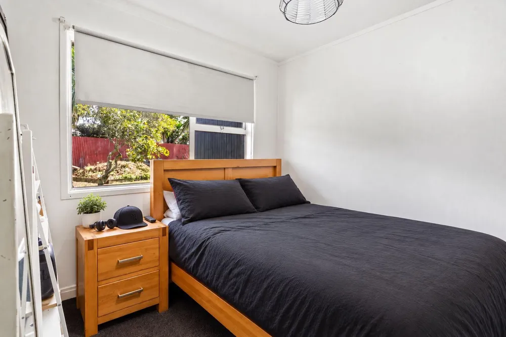 Photos of 54 Denby Crescent