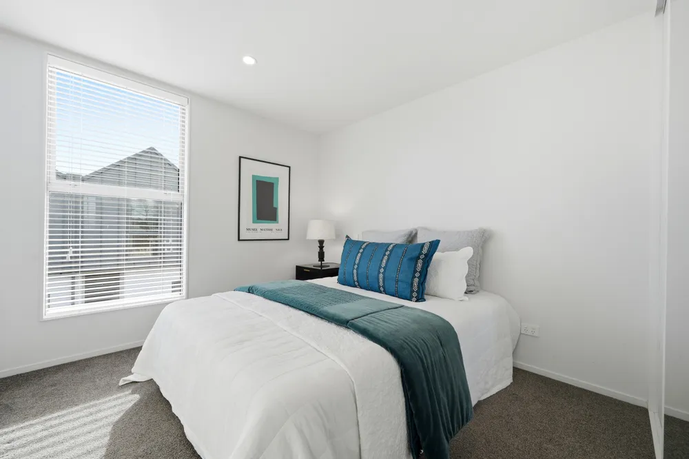 Photos of 31 Oxley Avenue