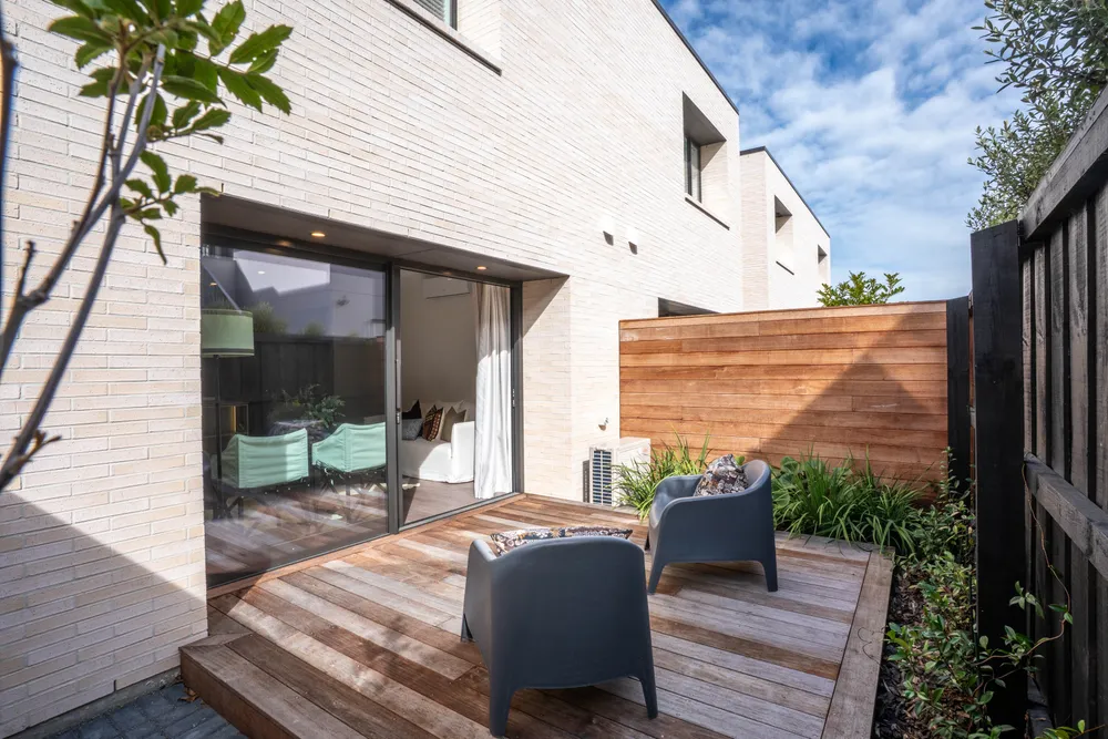 Photos of 31 Oxley Avenue