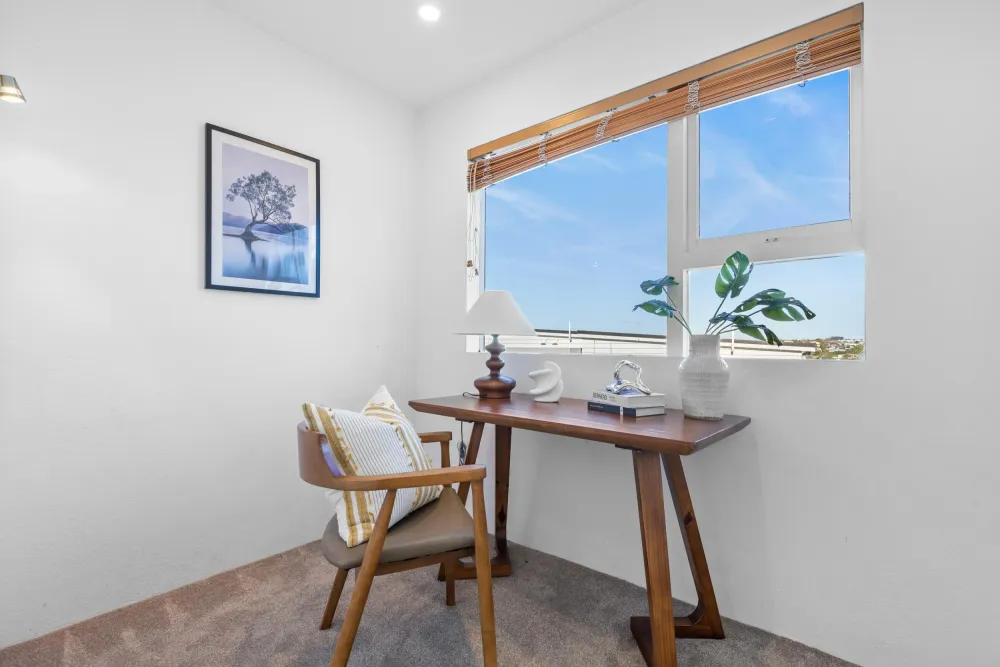 Photos of 825 Beach Road