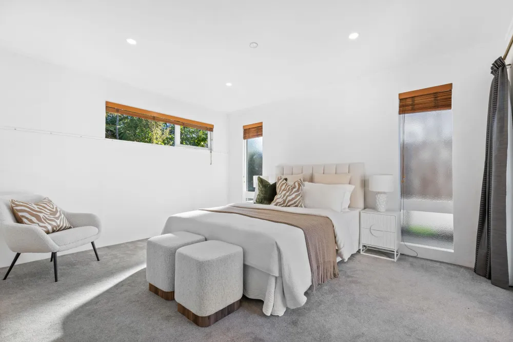 Photos of 825 Beach Road