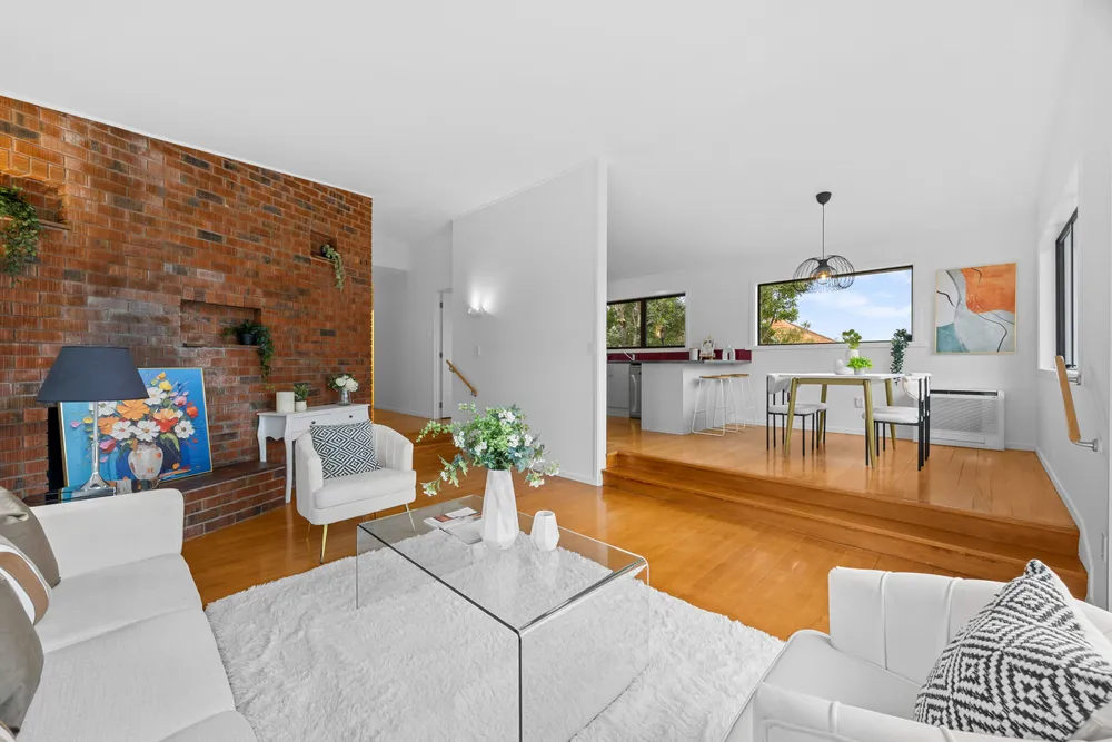 Photos of 100 Ruawai Road