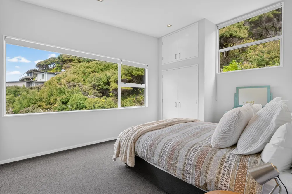 Photos of 17 Surf Road