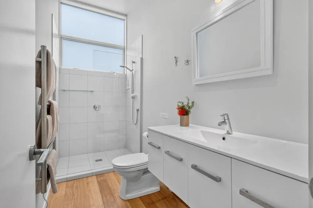 Photos of 17 Surf Road