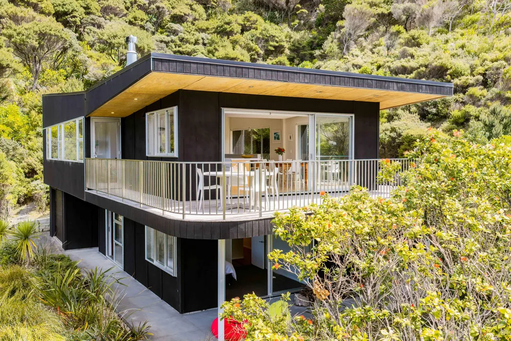 Photos of 17 Surf Road