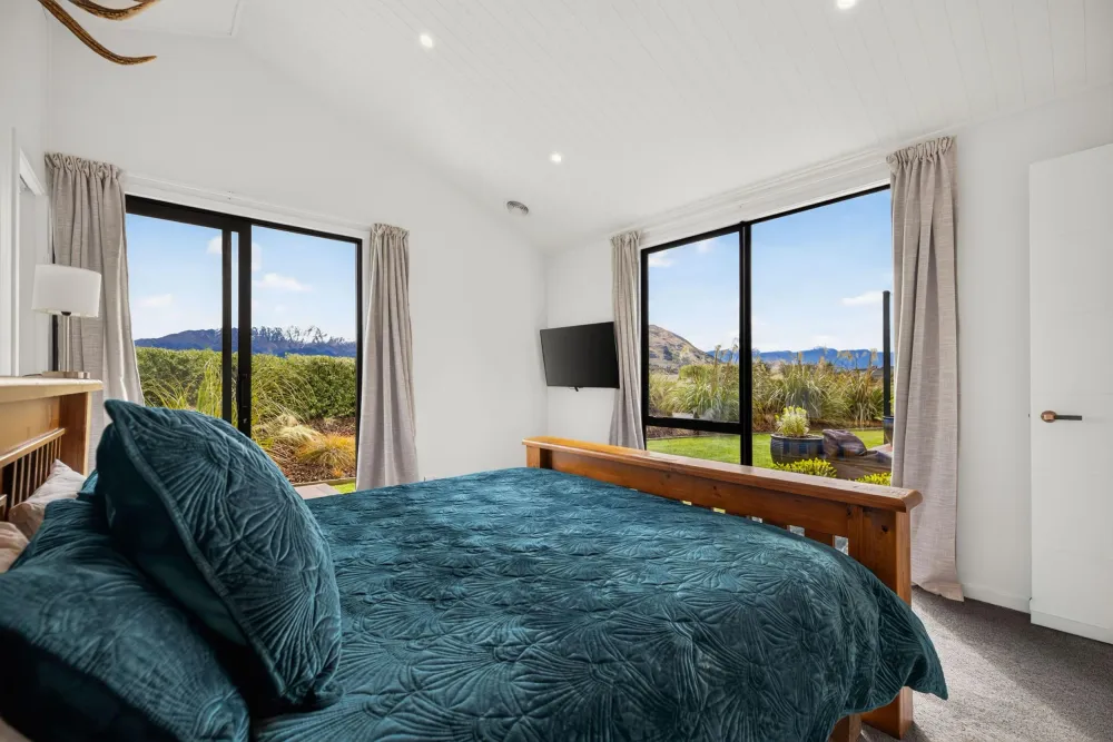 Photos of 5 Torridon Court