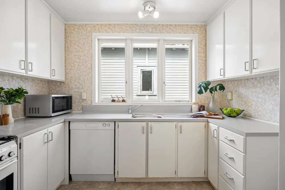 Photos of 5 Kenyon Avenue