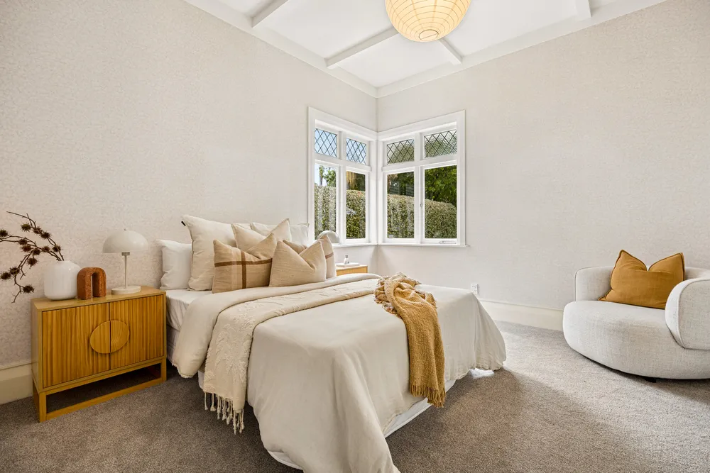 Photos of 5 Kenyon Avenue