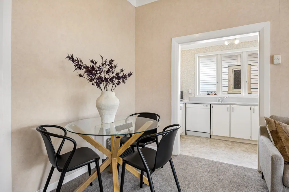 Photos of 5 Kenyon Avenue