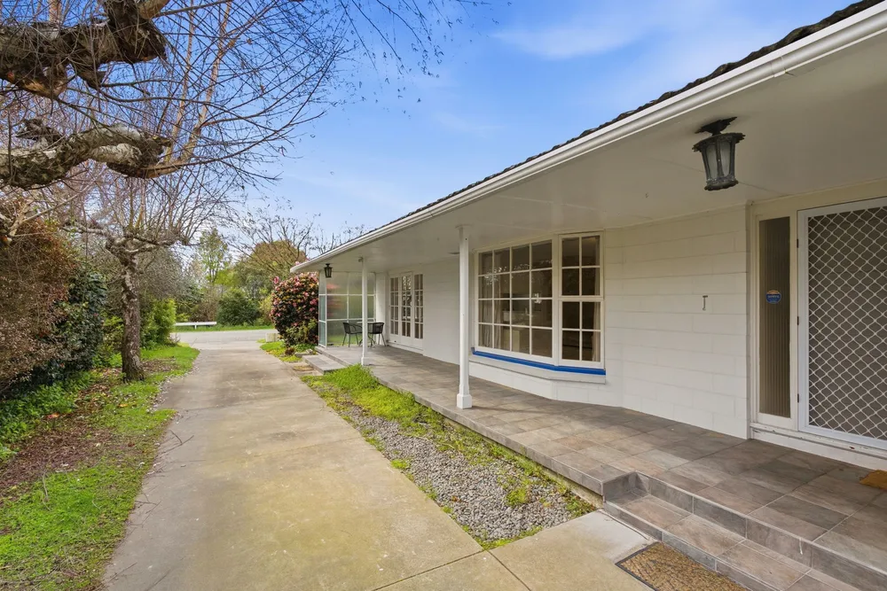 Photos of 301 Waimairi Road
