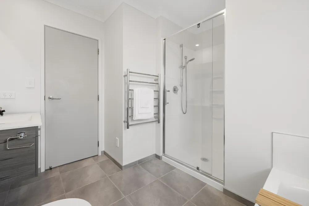 Photos of 10 Te Kio Crescent